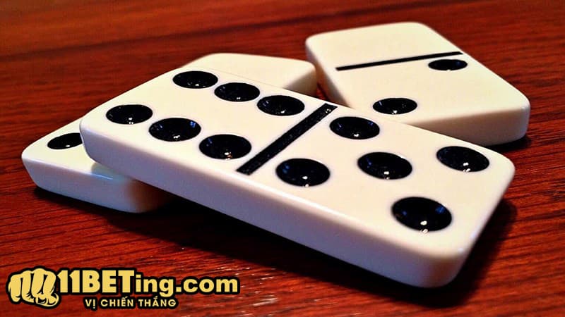 Cách chơi cờ Domino đơn giản nhất